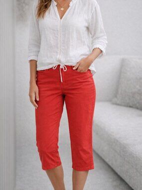 Dolcezza Red Lightweight Stretch Capris Size 6 – Comfortable Everyday Summer NWT